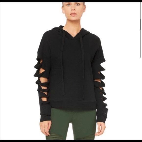 EUC Size Xsm Alo Yoga Slay Hoodie - Picture 1 of 5
